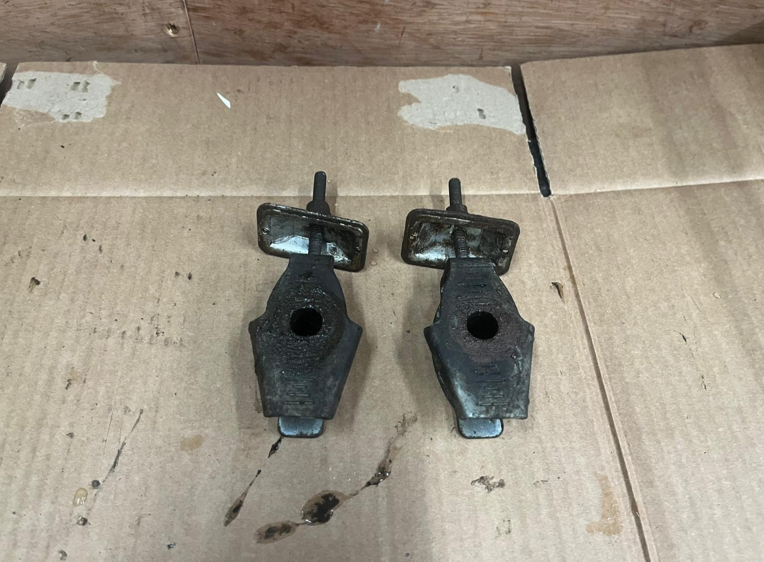 2005 Suzuki RV 125 Rear Wheel Chain Tensioners Adjusters