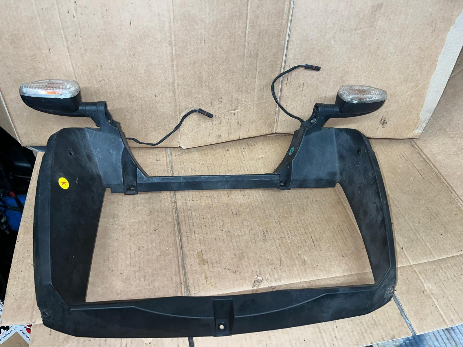 2008 - 2012 BMW F800GS Radiator Shroud | 7698571-03
