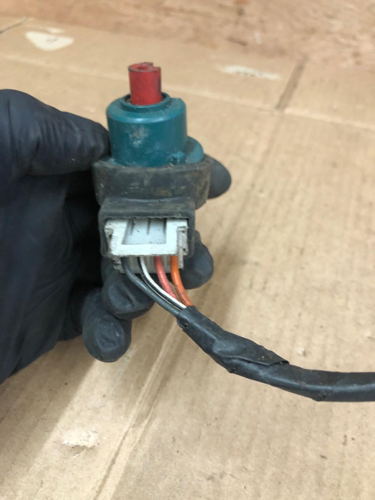 2006 - 2014 Piaggio Vespa LX Switch Lock