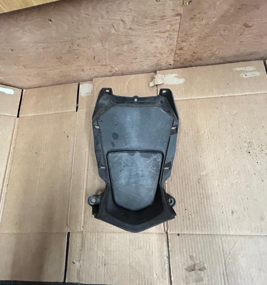 2014 - 2017 Honda NSS 125 Forza Centre Cover | 81121-K40-F000