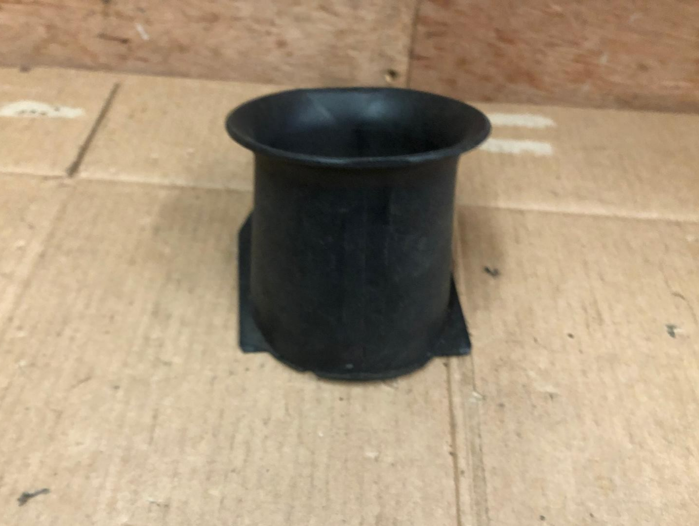 Genuine BMW 7 Series E38 Air Intake Trumpet | 13.71-1747817