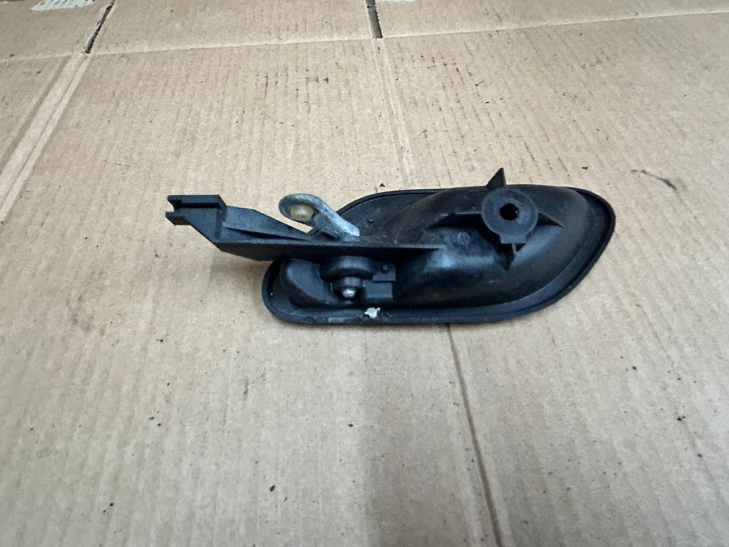 Genuine BMW 7 Series E38 Interior Chrome Door Handle Front Right | 8125514