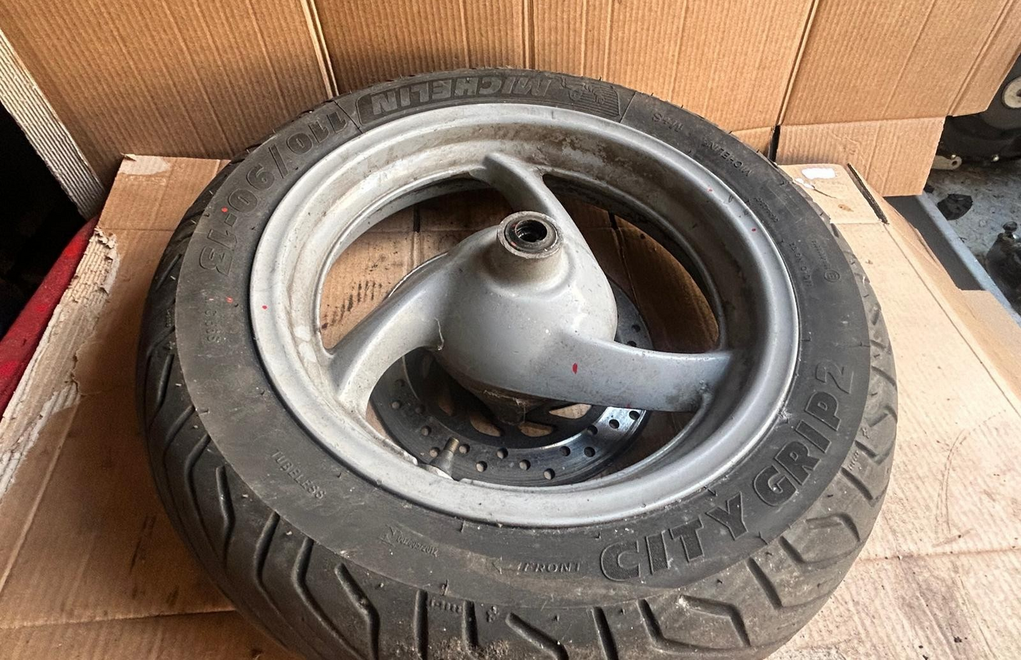 Michelin City Grip 2 Tyre 120/70/14
