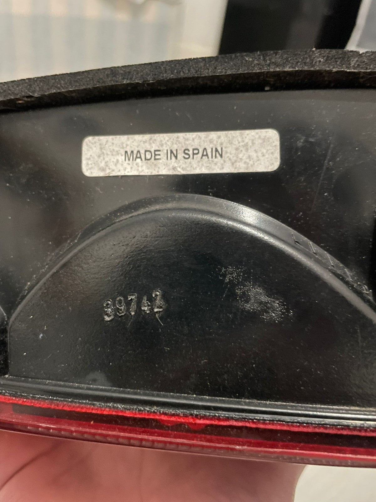 BMW E39 5 Series Rear Right Tail Light | 2VP00724002